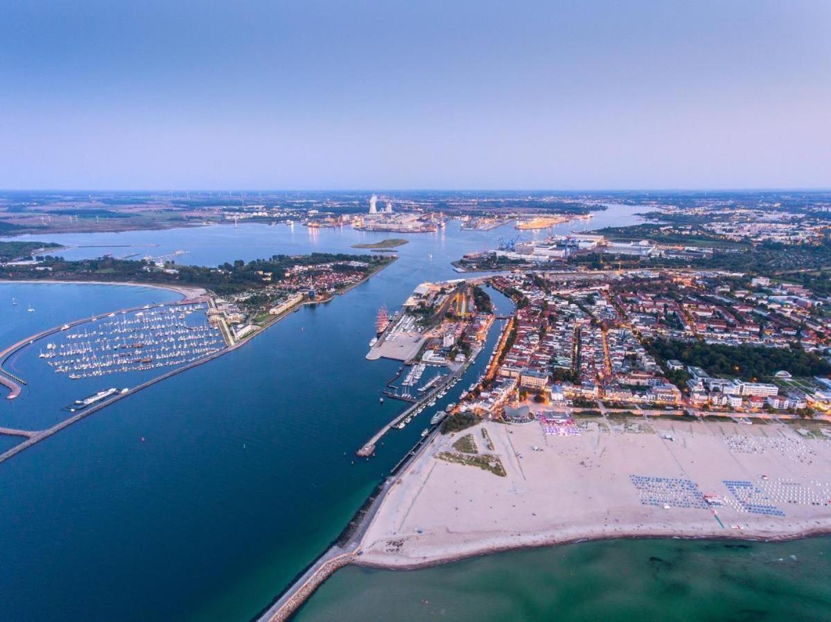 Stromkieker, Am Alten Strom Rostock Exteriör bild